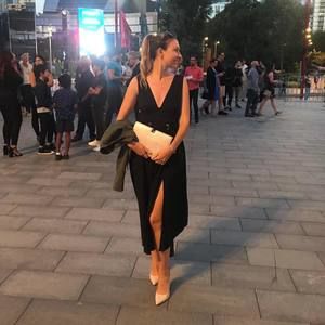 Meet your Posher, Alexandra